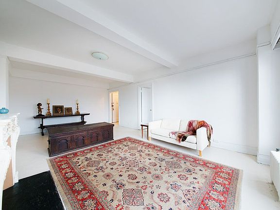 3rd image of 1 5th Ave APT 13H