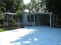 1st image of 715 Hyde Park Cir W