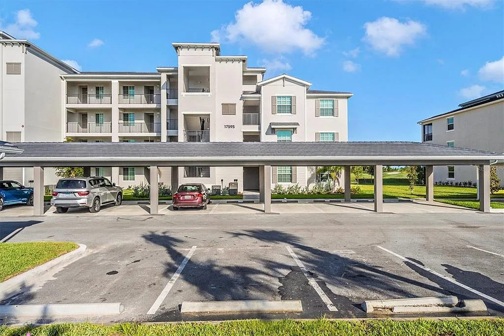 2 bed, 2.0 bath, 1120 sqft, $2,250 — Photo 1