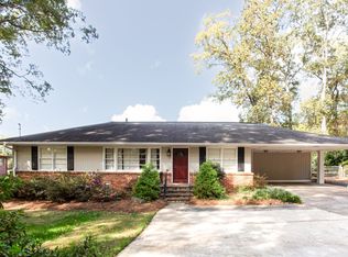 9 Pioneer Trl, Marietta, GA 30068