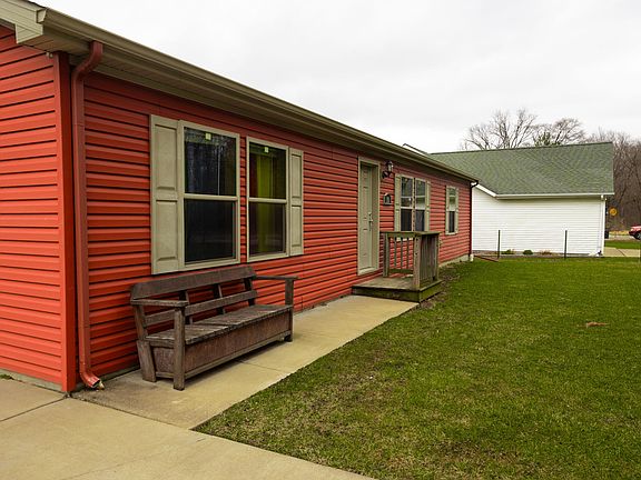 3rd image of 110 Motts Pkwy