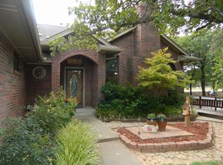 1416 Woodbury Cir, Edmond, OK 73034