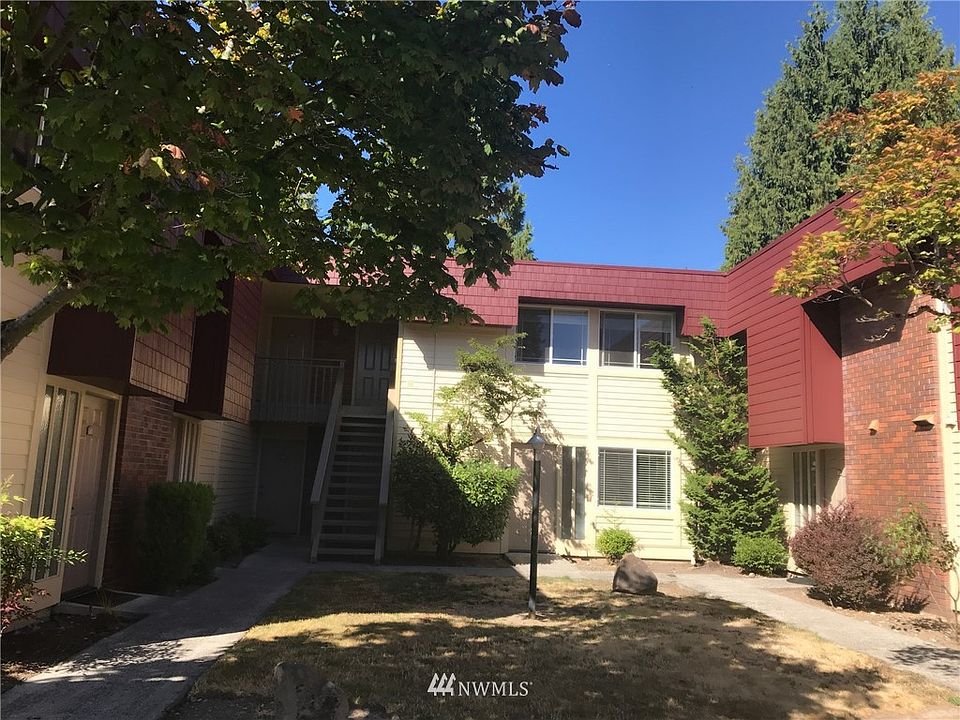 1st image of 511 SE 141st Avenue SE #39