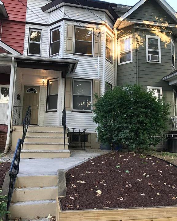 1st image of 391 Jewett Ave