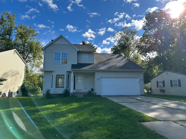 1251 Otter Ave, Waterford, MI 48328