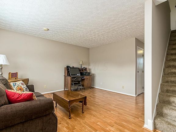 5th image of 2342 Laurelwood Dr