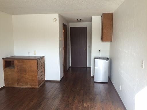 2nd image of 1560 Lincoln St APT 24