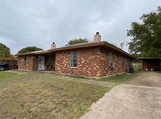 109 Arrowhead St, Fort Worth, TX 76108
