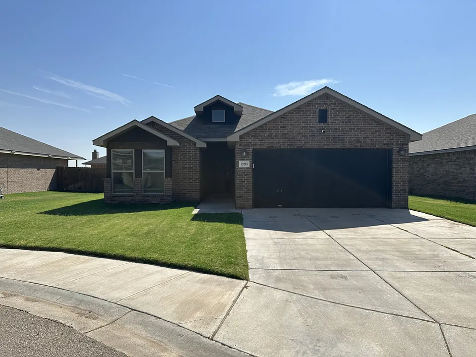 13203 Uvalde Ave
