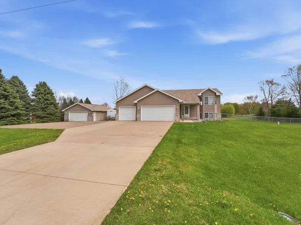 26173 Goodview Ave, Wyoming, MN 55092