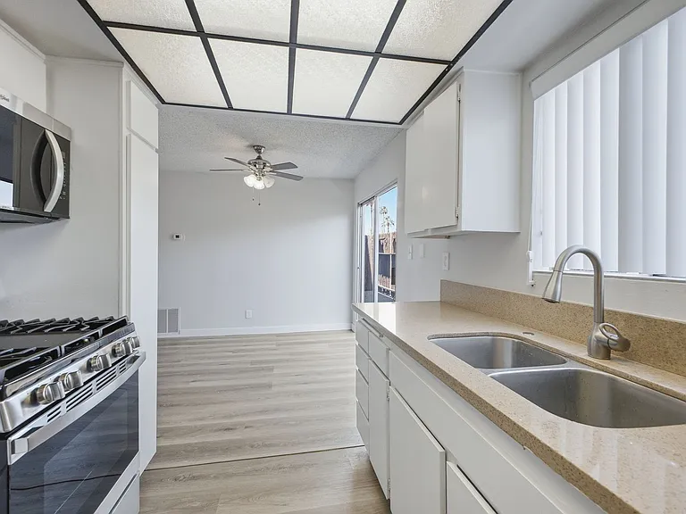 1701 Scott Rd #106 — Photo 7