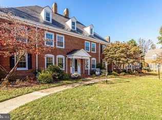 3522 S Utah St APT B2, Arlington, VA 22206