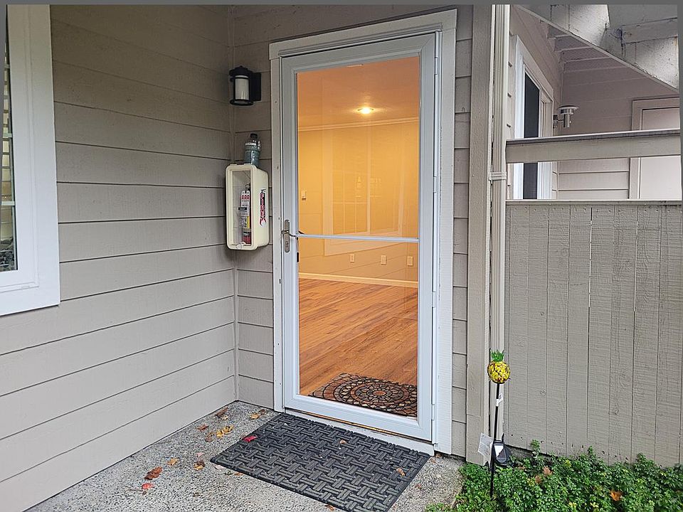 1st image of 14200 NE 171st St Unit H106
