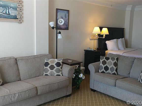 4th image of 2700 N Atlantic Ave #912
