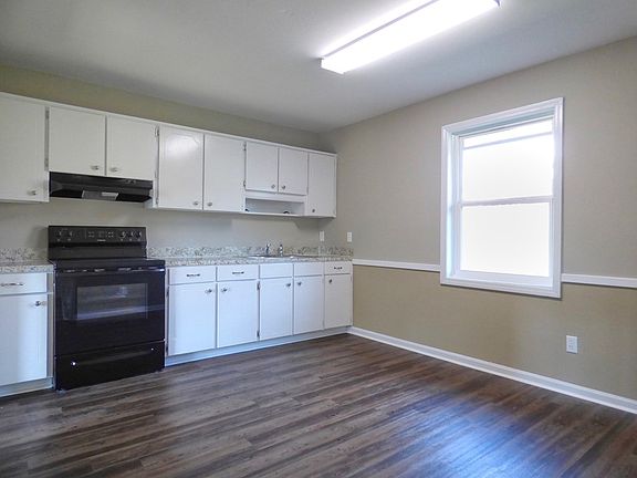 4th image of 703 17th Ave S