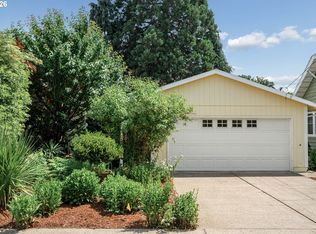 255 W Berkeley St, Gladstone, OR 97027