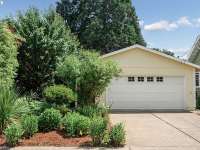 255 W Berkeley St, Gladstone, OR, 97027