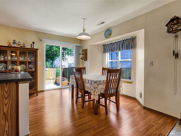 4th image of 15009 94th Avenue Ct E