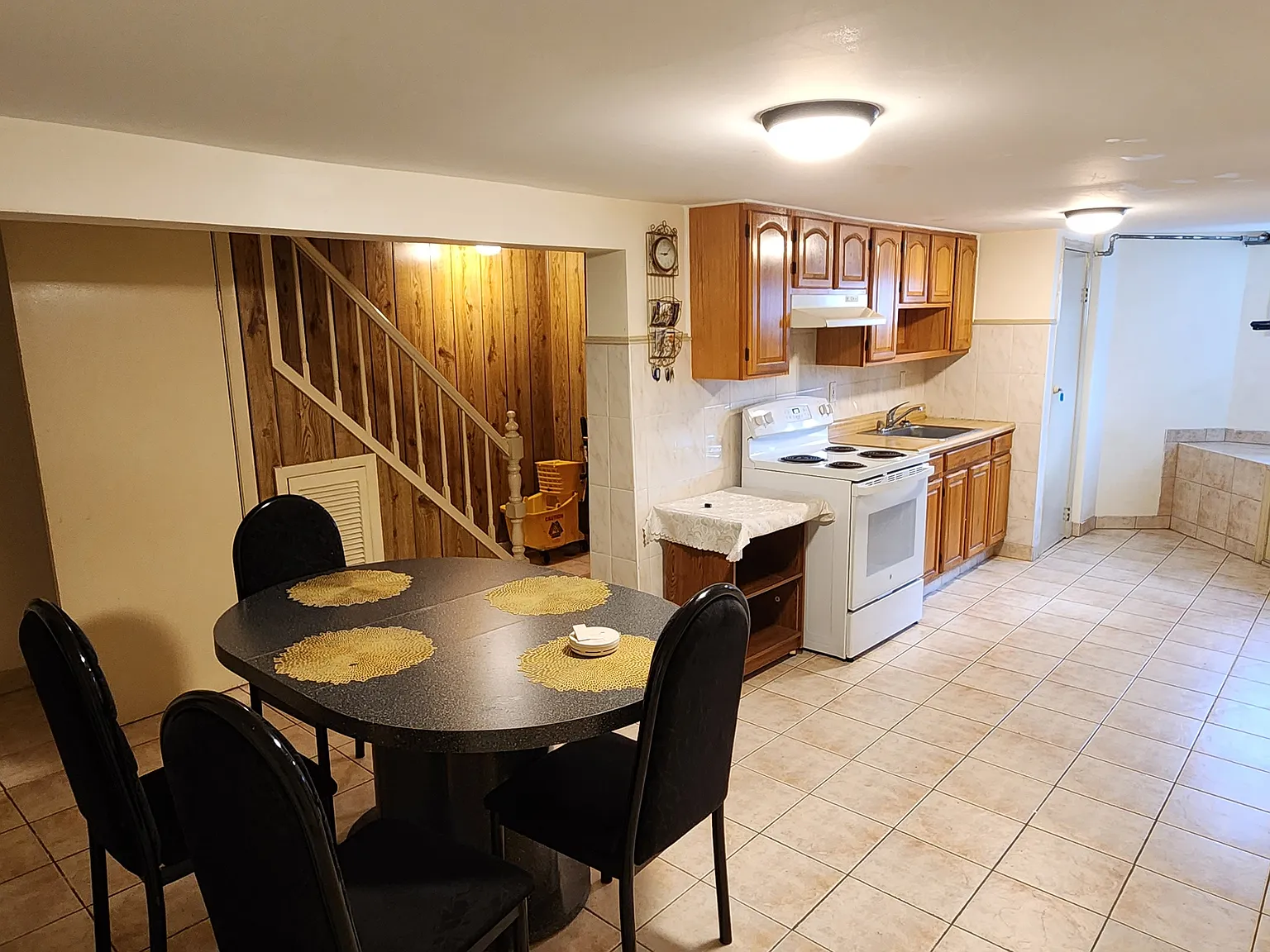 1 bed, $1,400 — Photo 2