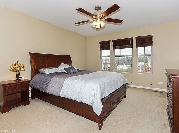 5th image of 0N053 Forsythe Ct