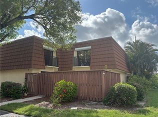 5245 Cedarbend Dr APT 4, Fort Myers, FL 33919