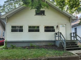 1738 N 12th St, Terre Haute, IN 47804