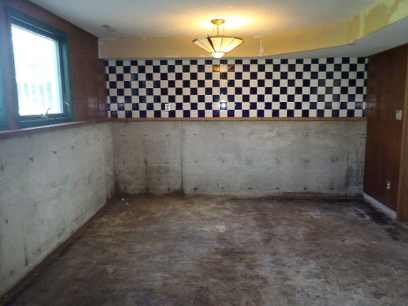 4th image of 101 Rolling Hills Ave