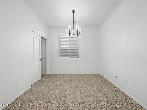 4th image of 3313 E RUSSELL Street