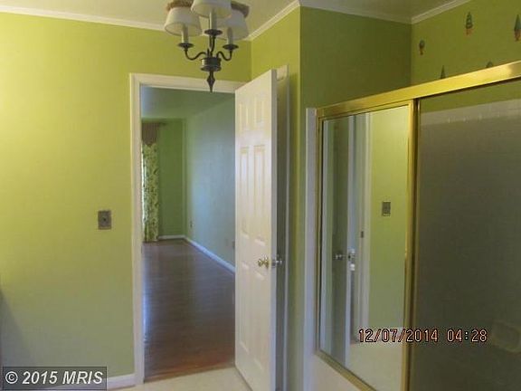 Bedroom (Master)