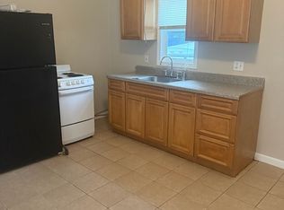 33 Beach St APT 4, Westerly, RI 02891