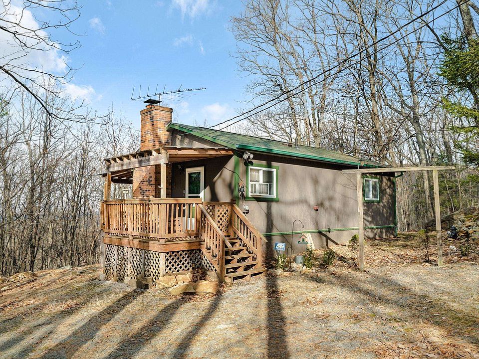 1st image of 189 Sandstone Ln