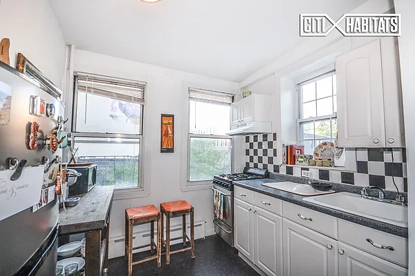 Rented by Citi Habitats | media 27