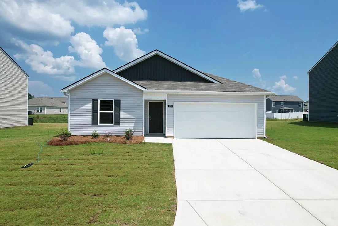4 bed, 1600 sqft, $2,200 — Photo 1