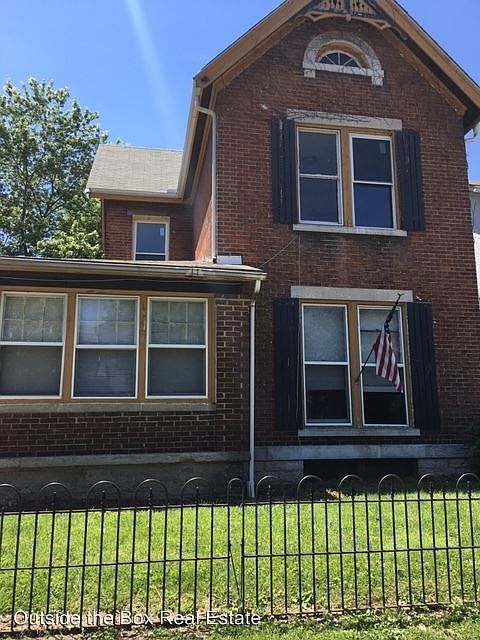 1st image of 35 Huffman Ave APT 3
