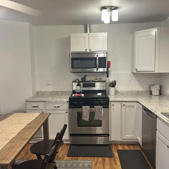 706 Normal Ave — Photo 14