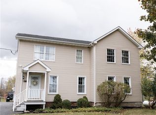 8484 Chestnut Ridge Rd, Gasport, NY 14067