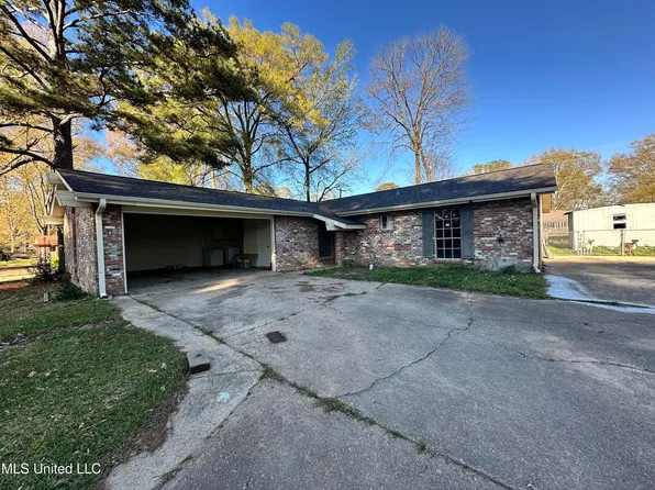 417 Louisa St, Pearl, MS 39208