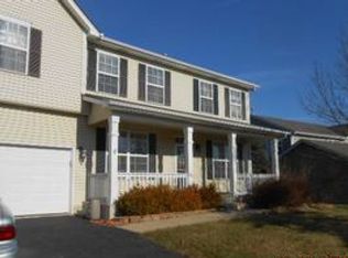 1711 Elderberry Ln, Lake Villa, IL 60046