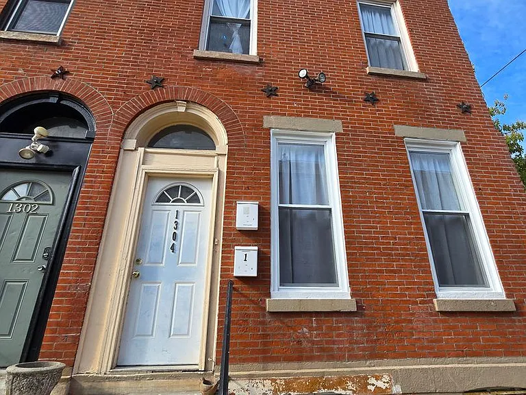 1304 N 19th St — Photo 11