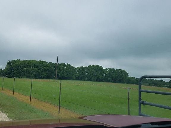 4th image of 4905 County Road 423