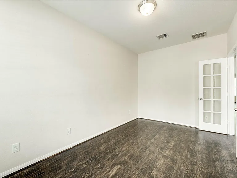 43 Amaifi Dr — Photo 9