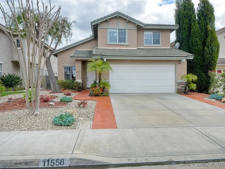 11558 Village Ridge Rd — Photo 2