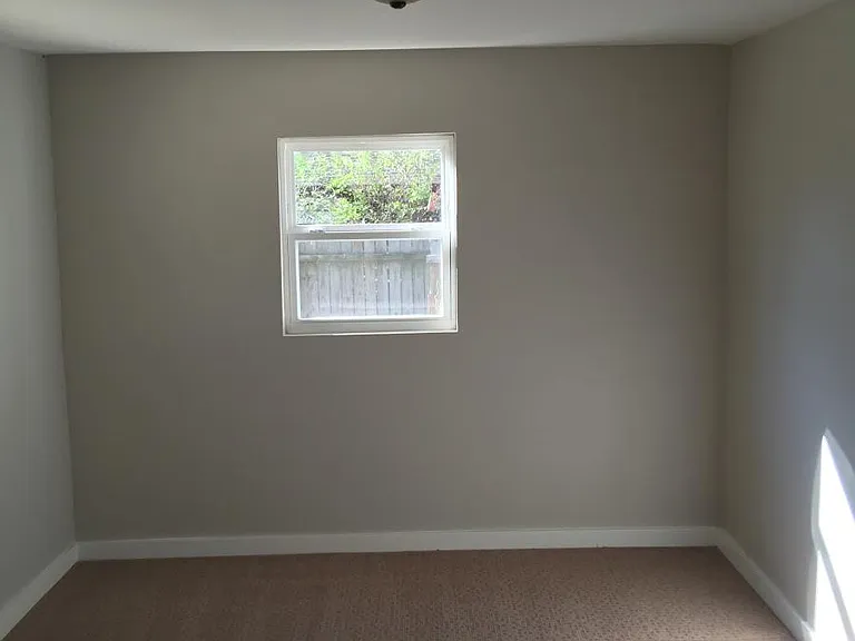 322 Oliver St — Photo 8