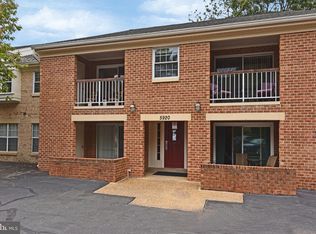 5920 Cove Landing Rd APT 301, Burke, VA 22015