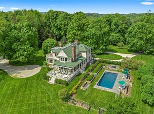 136 Succabone Rd, Bedford Hills, NY 10507
