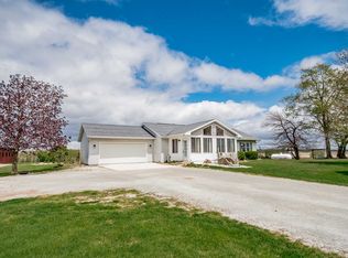 13761 County Road 52, Syracuse, IN 46567