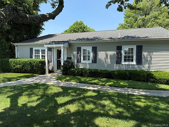 2nd image of 58 Harbor Road N
