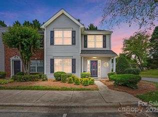 7671 Bluff Point Ln, Denver, NC 28037