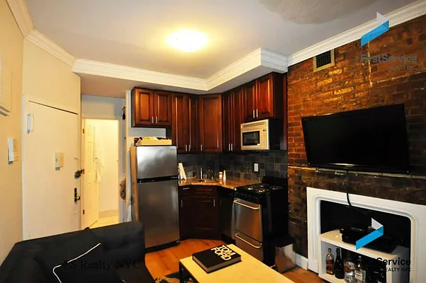 Rented by FirstService Realty (legacy) | media 2