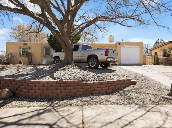 8310 Robin Ave NE, Albuquerque, NM 87110